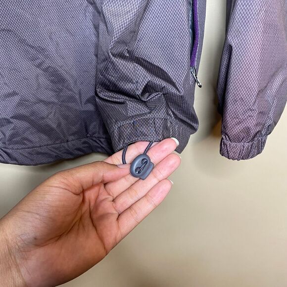 My Town Men's Two Toned 'Spartans' Windbreaker Jacket Size Medium - Picture 8 of 8